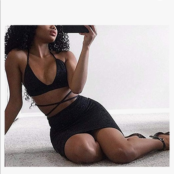 Two piece - Picture 2 of 3